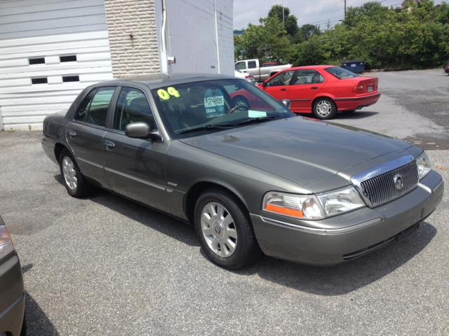 Mercury Grand Marquis Touring-res Sedan