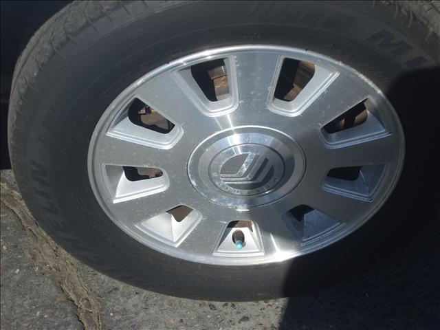 Mercury Grand Marquis 2004 photo 3