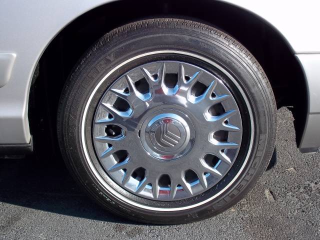 Mercury Grand Marquis 2004 photo 1