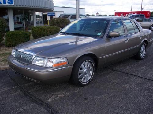 Mercury Grand Marquis 2004 photo 2