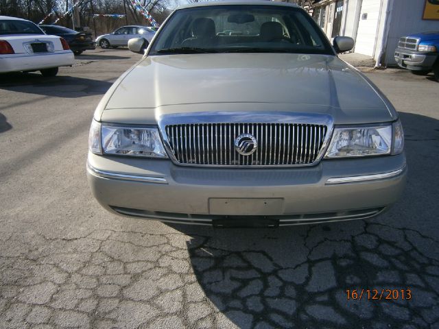 Mercury Grand Marquis 2004 photo 1