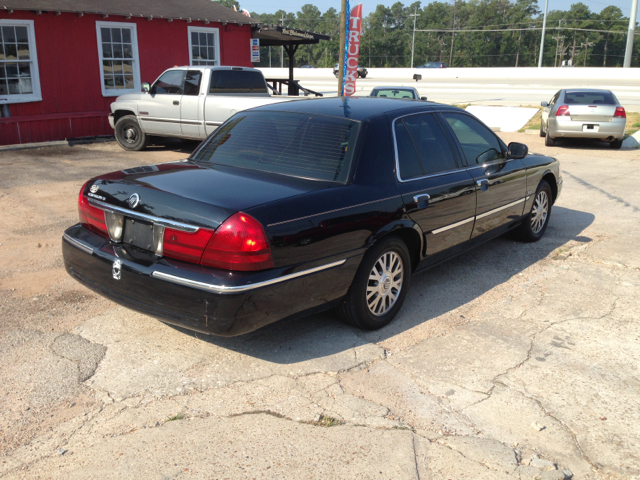 Mercury Grand Marquis 2004 photo 4