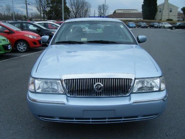 Mercury Grand Marquis 2004 photo 4