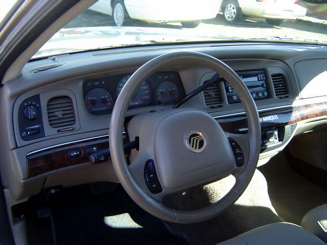 Mercury Grand Marquis 2004 photo 3
