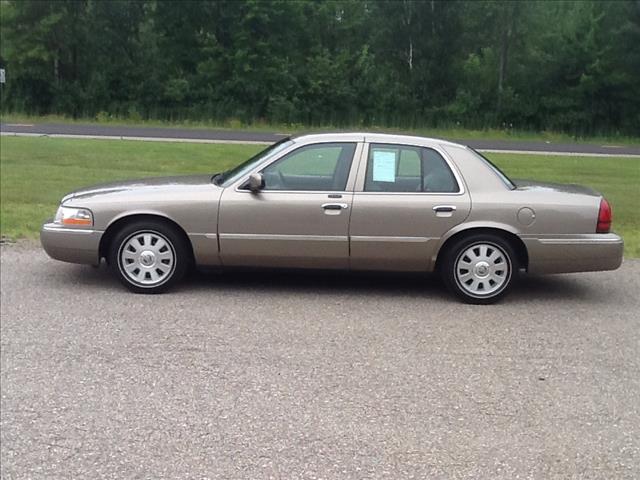 Mercury Grand Marquis 2004 photo 4
