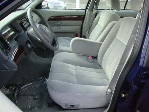 Mercury Grand Marquis 2004 photo 1