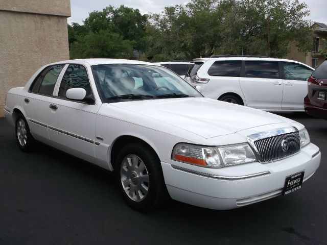 Mercury Grand Marquis LS Premium Sedan