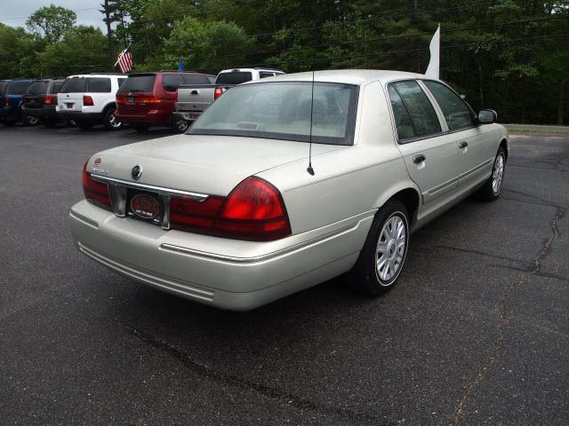 Mercury Grand Marquis 2005 photo 4