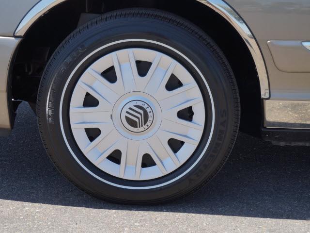 Mercury Grand Marquis 2005 photo 14