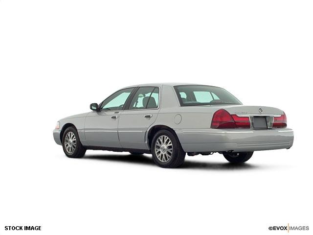 Mercury Grand Marquis 2005 photo 2