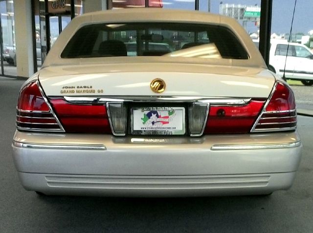 Mercury Grand Marquis 2005 photo 1