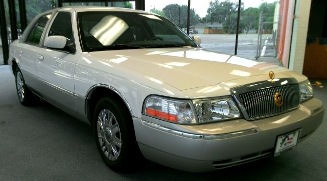 Mercury Grand Marquis 2005 photo 4