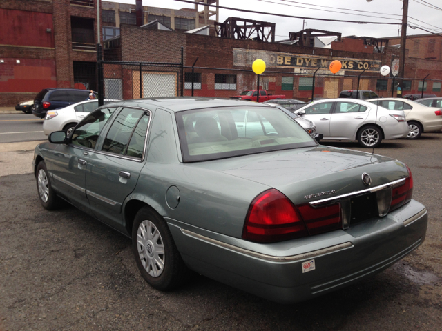 Mercury Grand Marquis XLS Sedan
