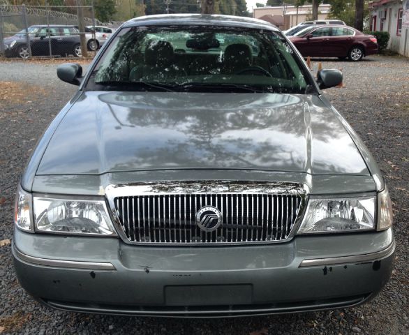 Mercury Grand Marquis 2005 photo 4