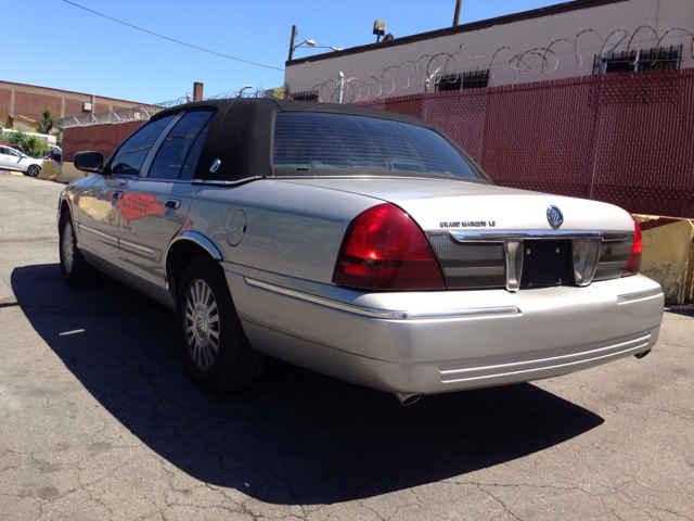 Mercury Grand Marquis 2006 photo 2