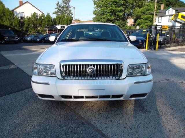 Mercury Grand Marquis 2006 photo 1