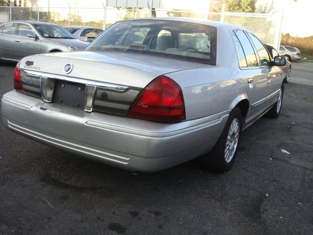 Mercury Grand Marquis 2006 photo 4