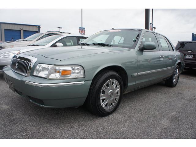 Mercury Grand Marquis 2006 photo 1