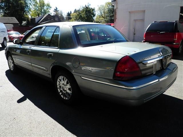 Mercury Grand Marquis 2006 photo 1