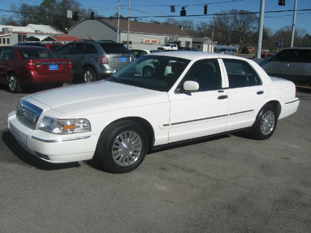Mercury Grand Marquis 2006 photo 4