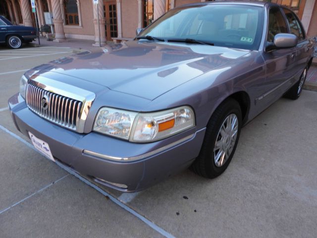 Mercury Grand Marquis 2006 photo 1
