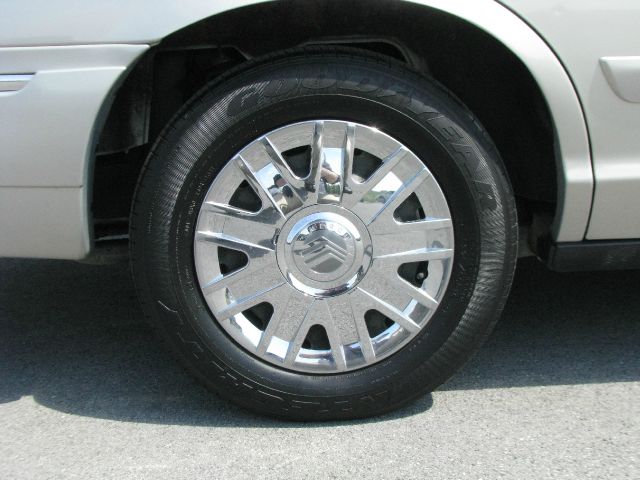 Mercury Grand Marquis 2007 photo 1