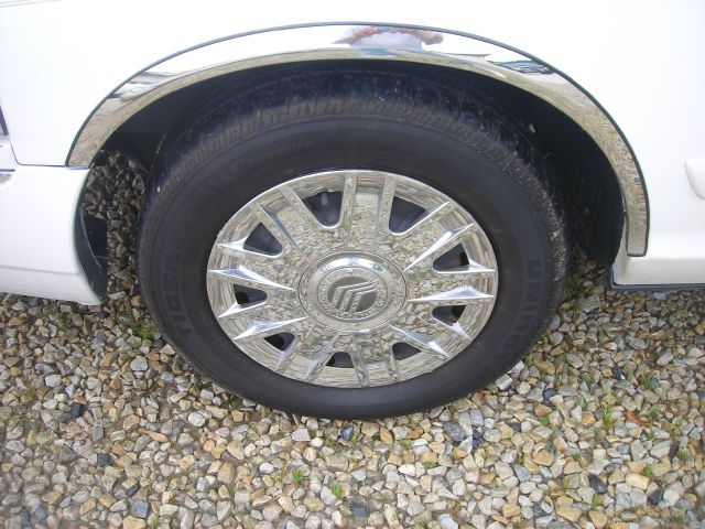 Mercury Grand Marquis 2007 photo 13