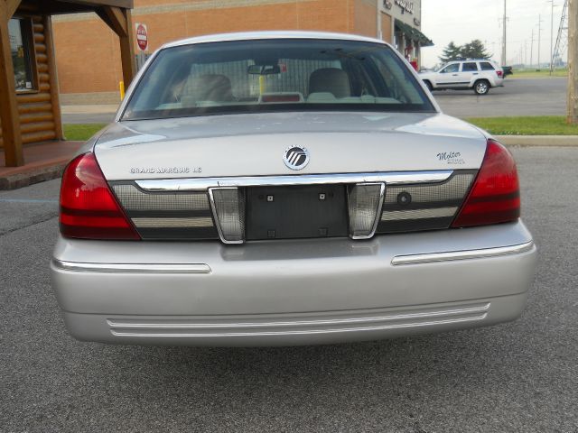 Mercury Grand Marquis LS Premium Sedan