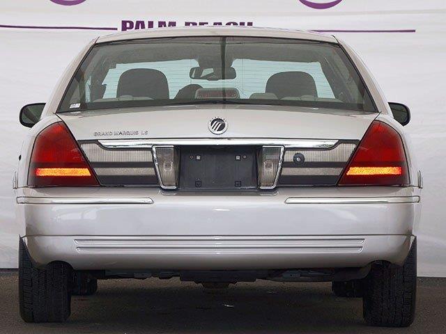 Mercury Grand Marquis 2007 photo 2