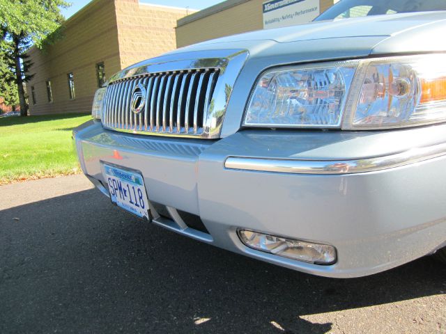 Mercury Grand Marquis 2007 photo 2
