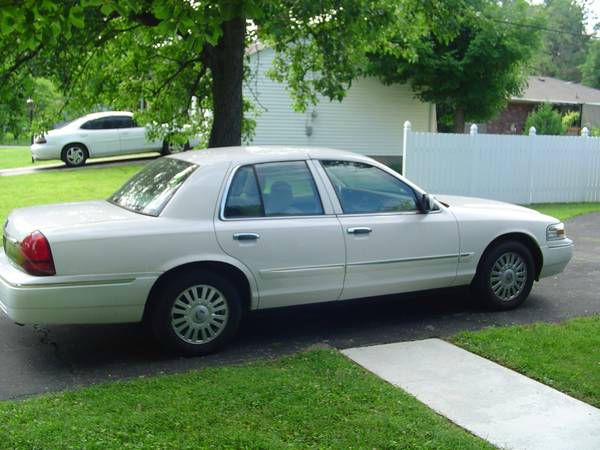 Mercury Grand Marquis 2008 photo 3