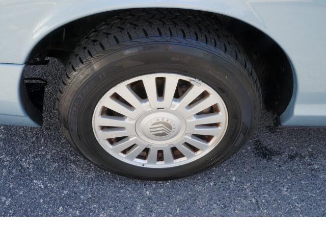 Mercury Grand Marquis Touring W/nav.sys Sedan