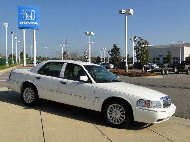 Mercury Grand Marquis Touring W/nav.sys Sedan