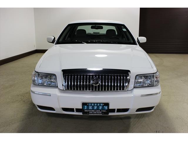 Mercury Grand Marquis 2010 photo 1