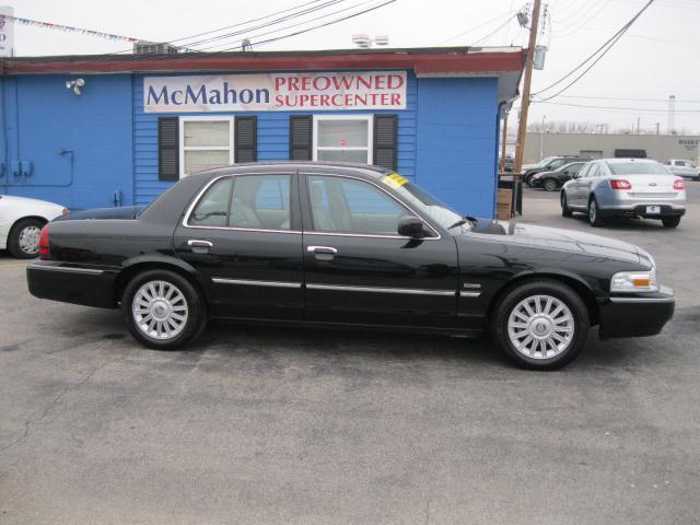 Mercury Grand Marquis 2010 photo 1