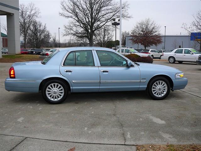 Mercury Grand Marquis 2010 photo 5
