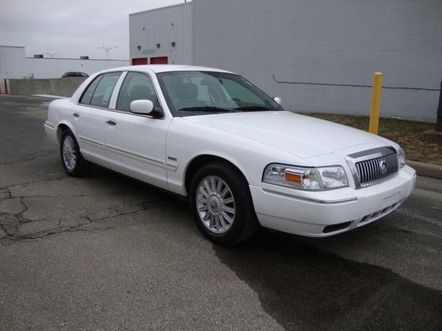 Mercury Grand Marquis Touring W/nav.sys Sedan