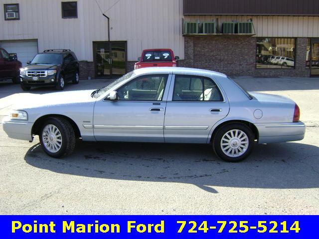 Mercury Grand Marquis 2010 photo 3