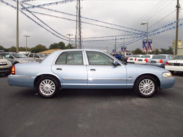 Mercury Grand Marquis 2010 photo 1