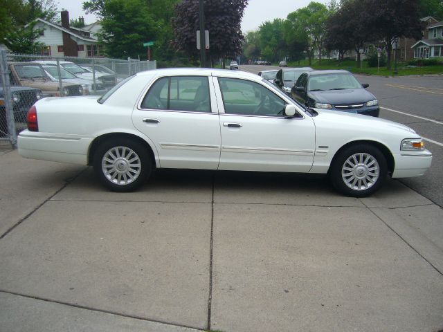 Mercury Grand Marquis 2010 photo 5