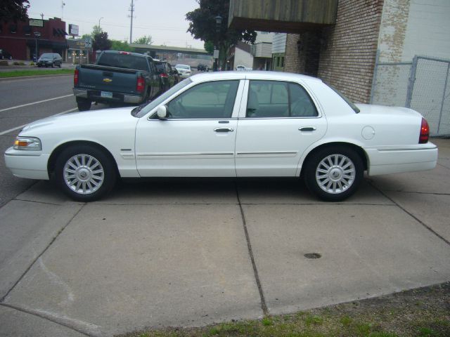 Mercury Grand Marquis 2010 photo 8