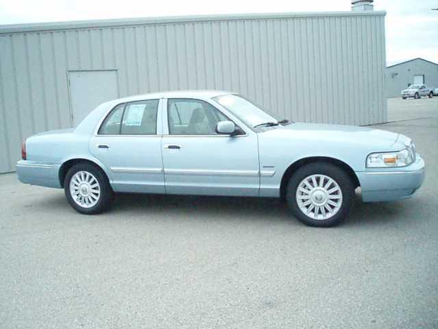 Mercury Grand Marquis Touring W/nav.sys Sedan