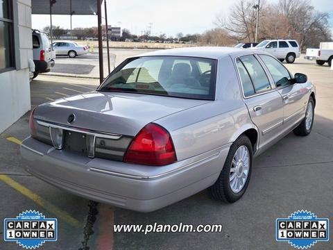 Mercury Grand Marquis 2011 photo 3