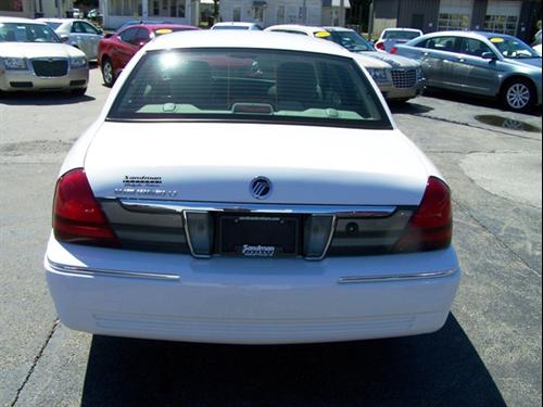 Mercury Grand Marquis 2011 photo 1