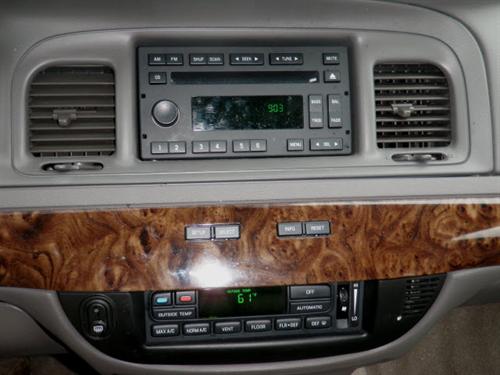 Mercury Grand Marquis 2011 photo 1