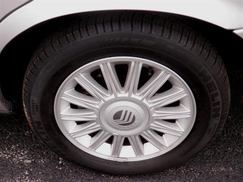 Mercury Grand Marquis 2011 photo 3