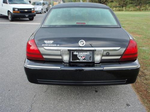 Mercury Grand Marquis 2011 photo 4