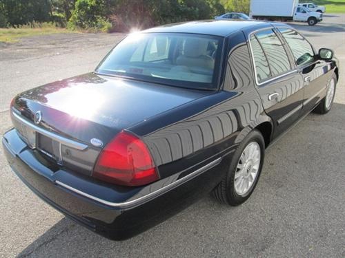 Mercury Grand Marquis 2011 photo 1