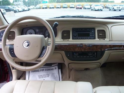 Mercury Grand Marquis 2011 photo 1