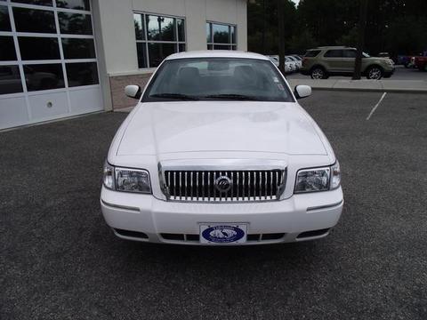 Mercury Grand Marquis 2011 photo 1